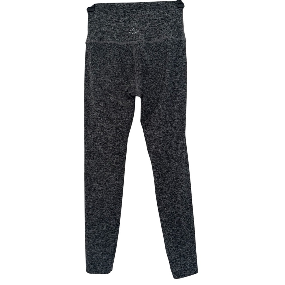 Beyond Yoga Gray Leggings - Picture 2 of 5